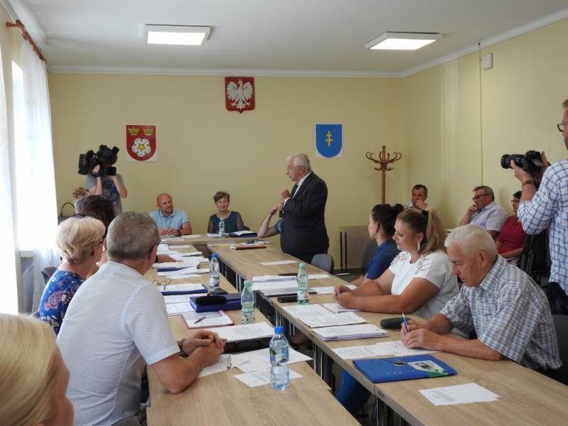 Zdjęcie: Poseł Krzysztof Lipiec na sesji Rady Miejskiej