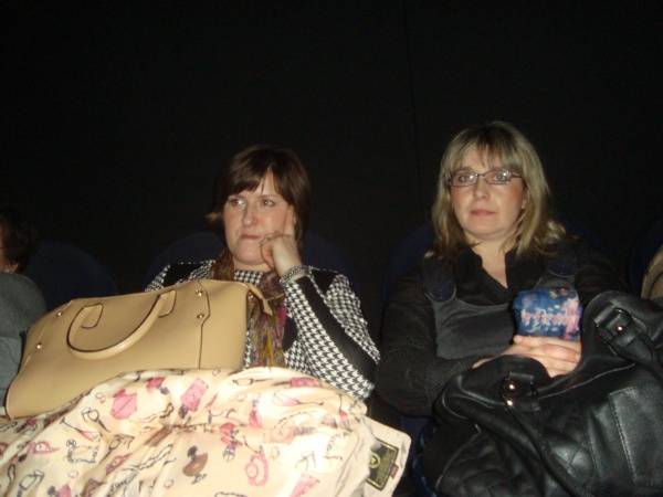 Zdjęcie: Mieszkańcy z Gumienic udali się na film do kina w ...